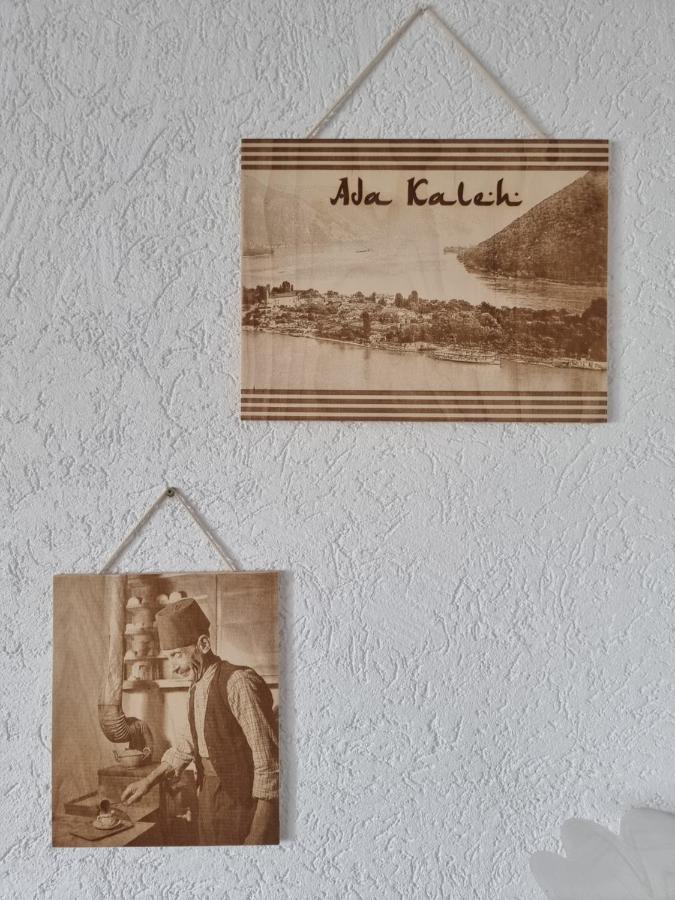 Apartment Ada Kaleh Orşova Eksteriør billede
